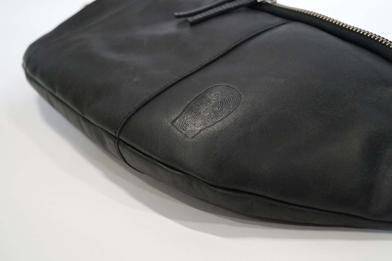 Miko bumbag i sort læder - S