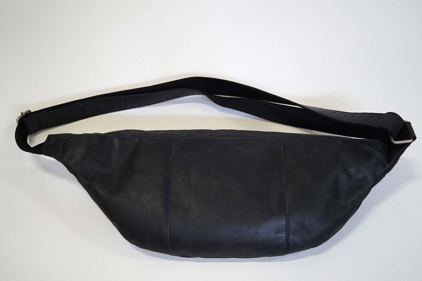 Miko bumbag i sort læder - L