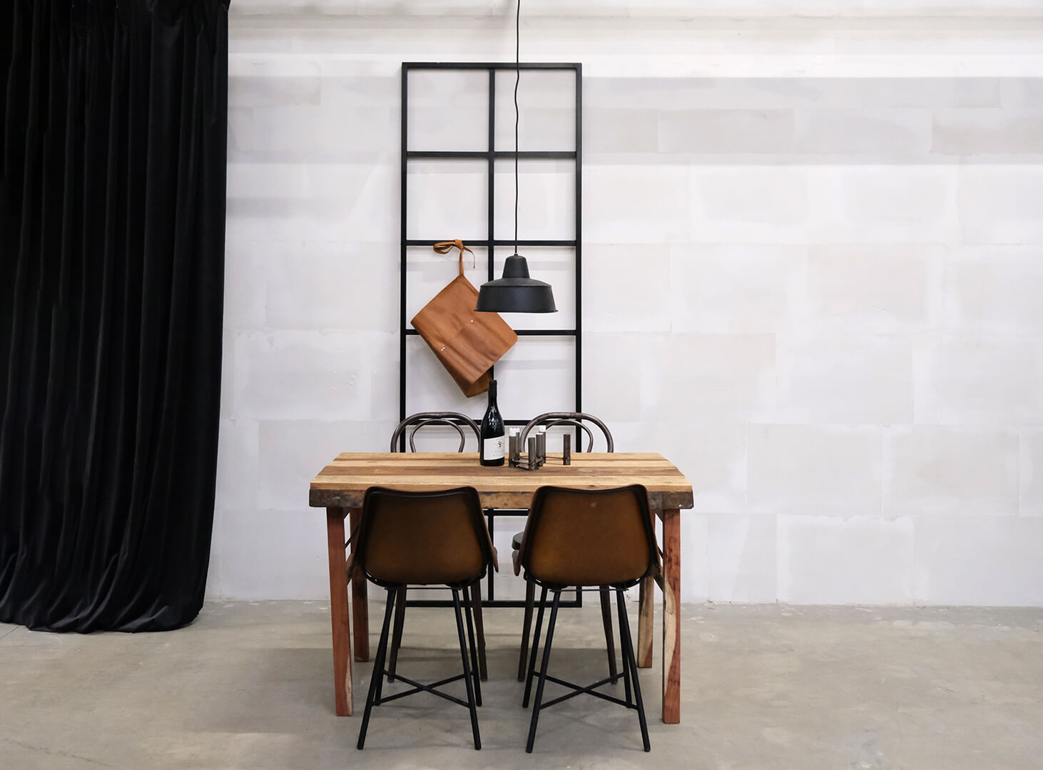 Sarah loftlampe antiksort