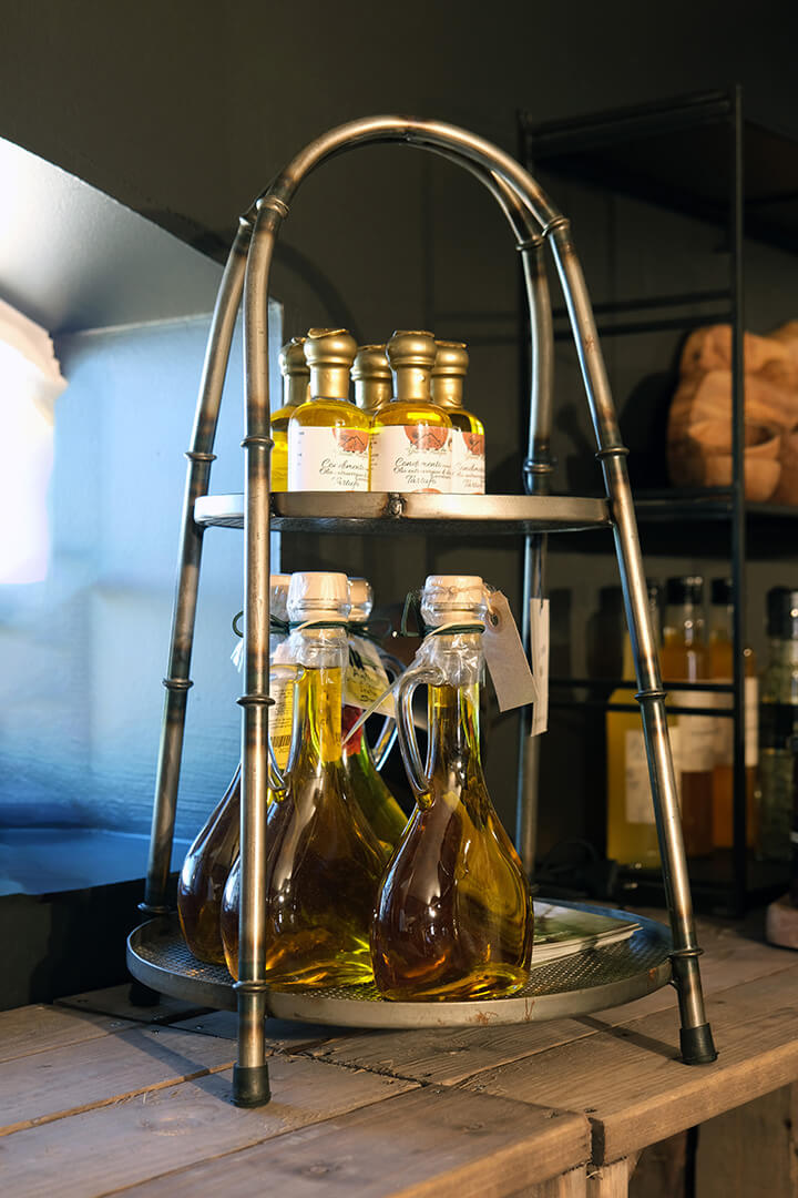 London etagere